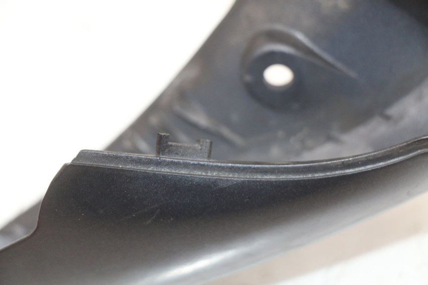 photo de TAMPA DO ESPELHO RETROVISOR BMW C1 125 (2000 - 2003) - Detalhes característicos