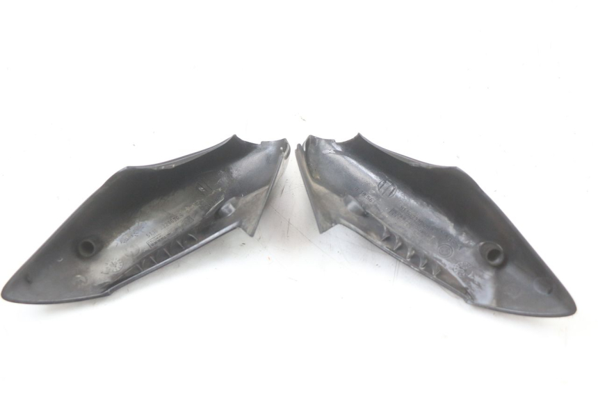 photo de TAMPA DO ESPELHO RETROVISOR BMW C1 125 (2000 - 2003) - Outro ângulo de visão