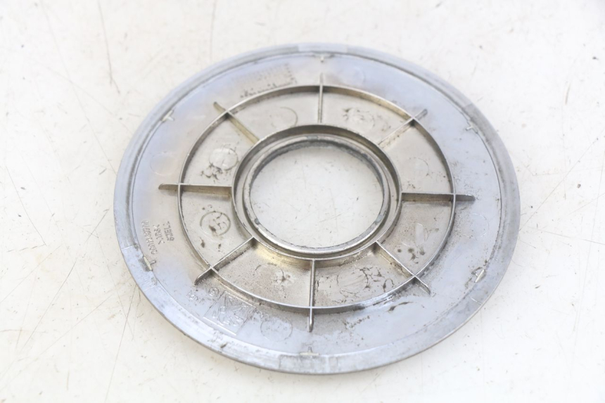 photo de TAMPA DE RODA PEUGEOT DJANGO 4T 50 (2014 - 2019) - Detalhe da peça