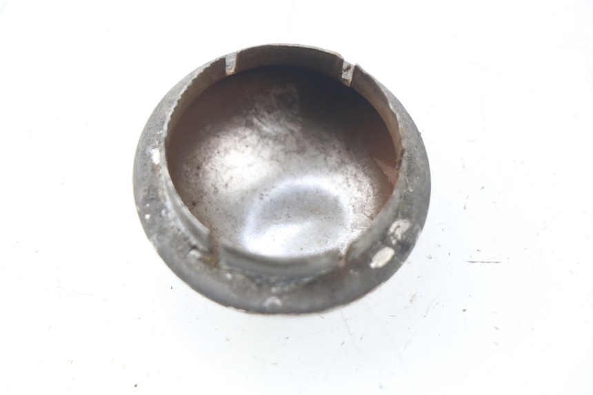 photo de TAMPA DE RODA PIAGGIO LIBERTY 4T 50 (2004 - 2008) - Zoom do estado de desgaste