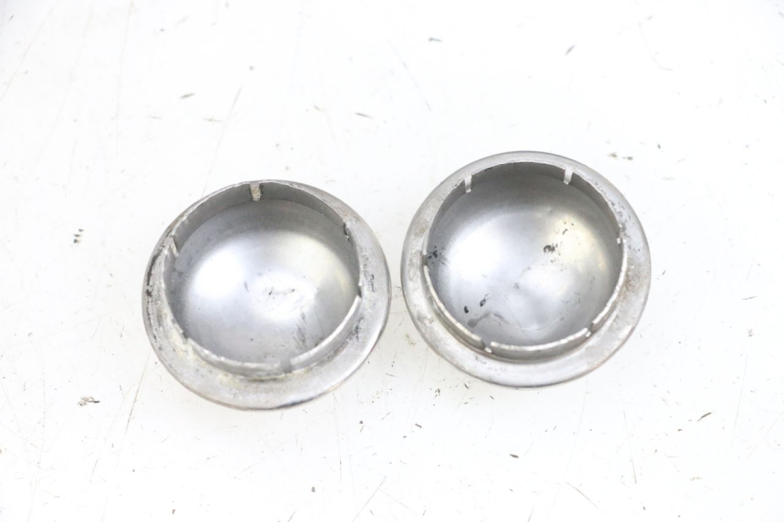 photo de TAMPA DE RODA PIAGGIO MP3 RL 250 (2006 - 2010) - Detalhe da peça