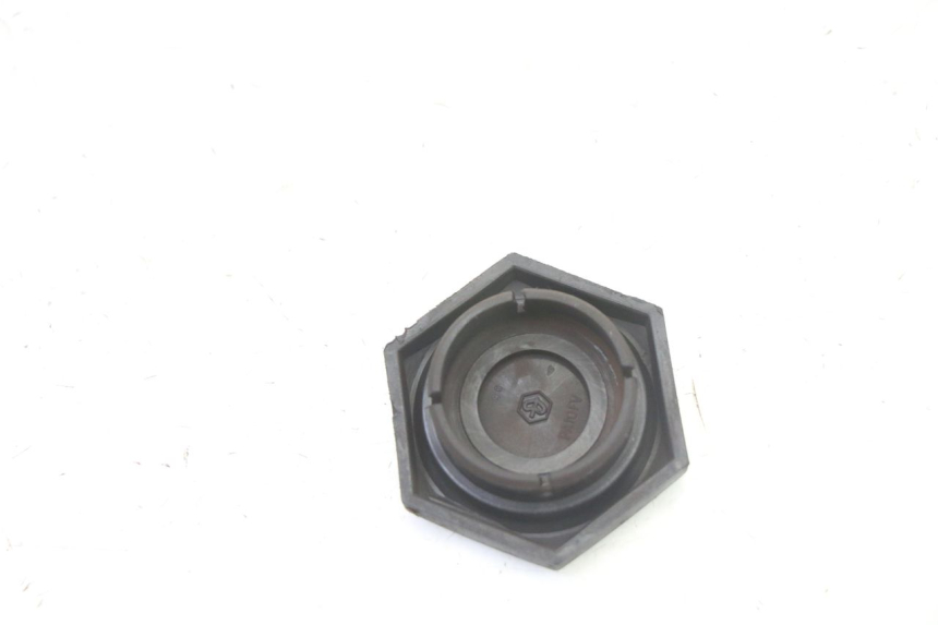 photo de TAMPA DE RODA PIAGGIO NRG POWER PUREJET 50 (2018 - 2021) - Detalhe da peça
