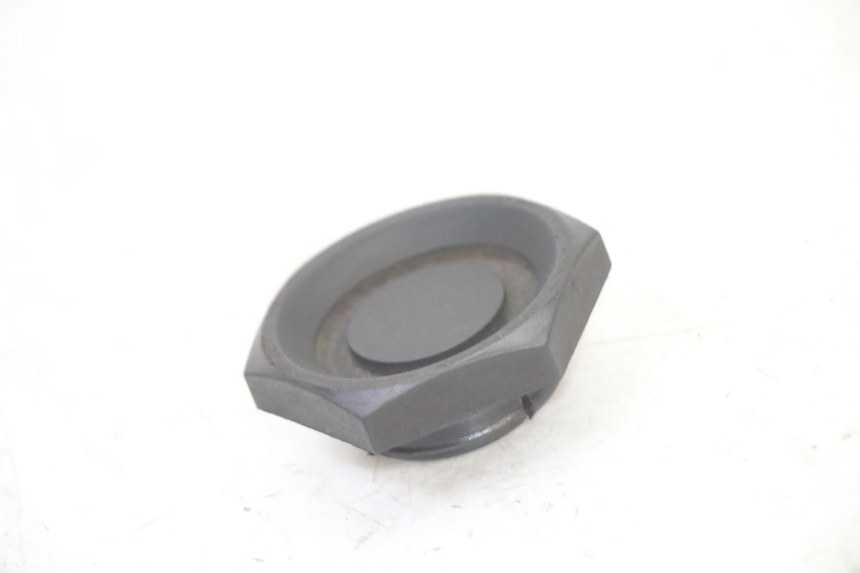 photo de TAMPA DE RODA GILERA RUNNER SP 50 (2006 - 2008) - Detalhe da peça