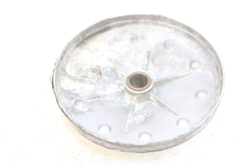 photo de TAMPA DE RODA PEUGEOT SATELIS 125 (2006 - 2009) - Detalhe da peça