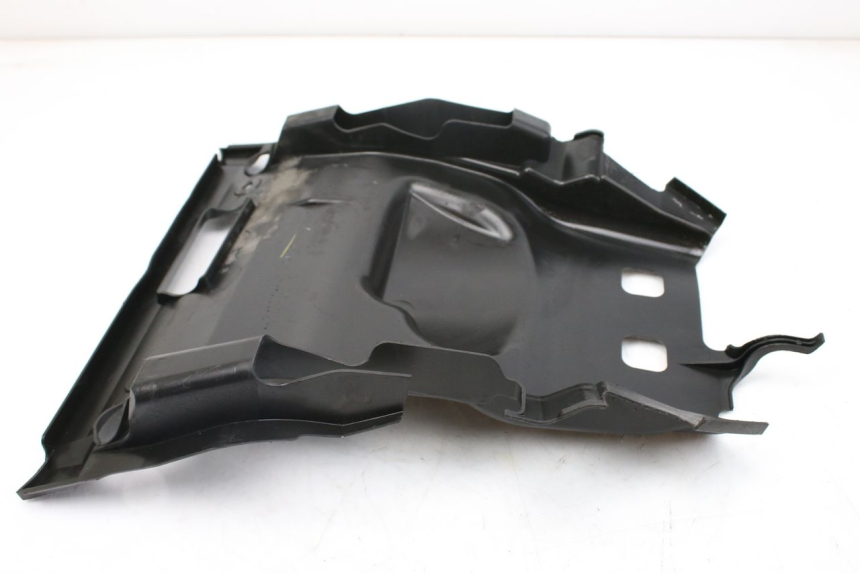 photo de TAMPA DEBAIXO DO BANCO SUZUKI AN BURGMAN 400 (2006 - 2010) - Detalhe da peça