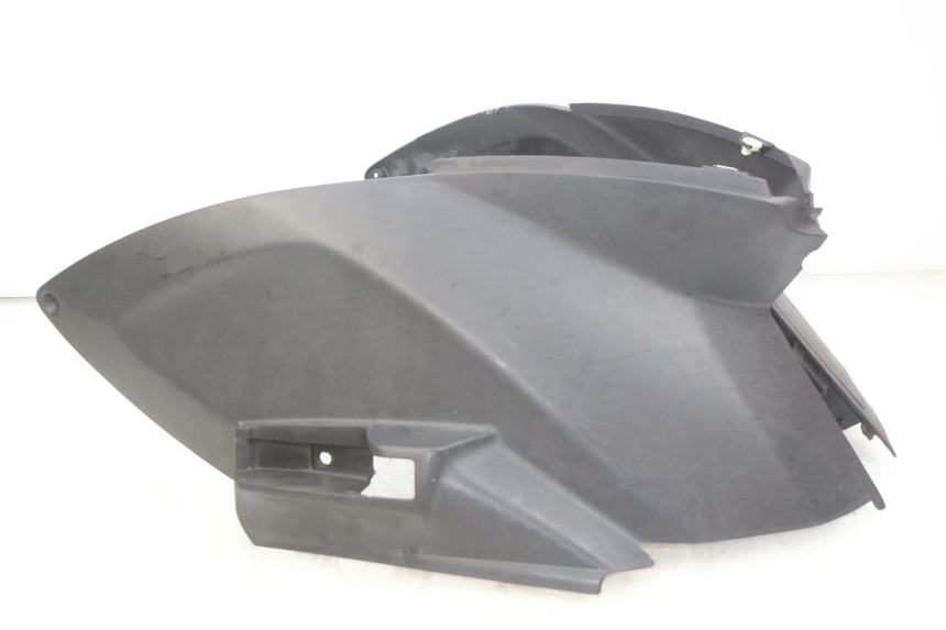 photo de TAMPA DEBAIXO DO BANCO PEUGEOT CITYSTAR 125 (2011 - 2017) - Pontos de fixação