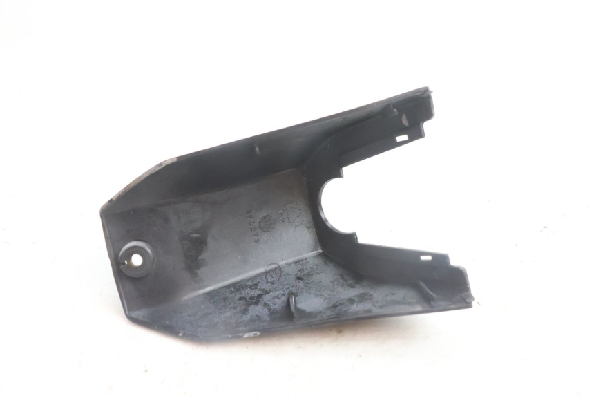 photo de TAMPA SOB O ASSENTO MBK DAKOTA 50 (2003 - 2008) - Pontos de fixação