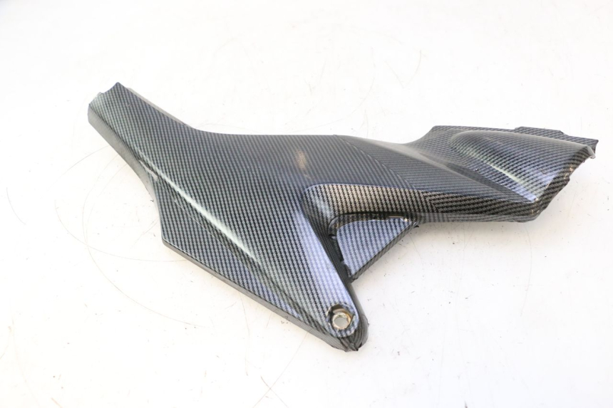 photo de TAMPA DIREITA SOB O ASSENTO HONDA CB F HORNET 600 (2005 - 2006) - Peça verificada