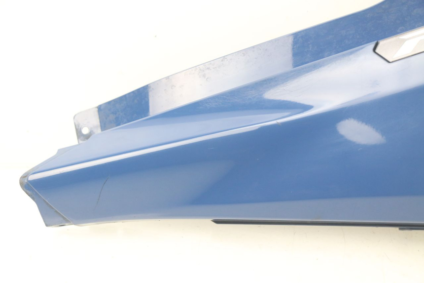 photo de TAMPA LATERAL DIREITA SOB O BANCO YAMAHA FJR ABS 1300 (2006 - 2012) - Pontos de fixação