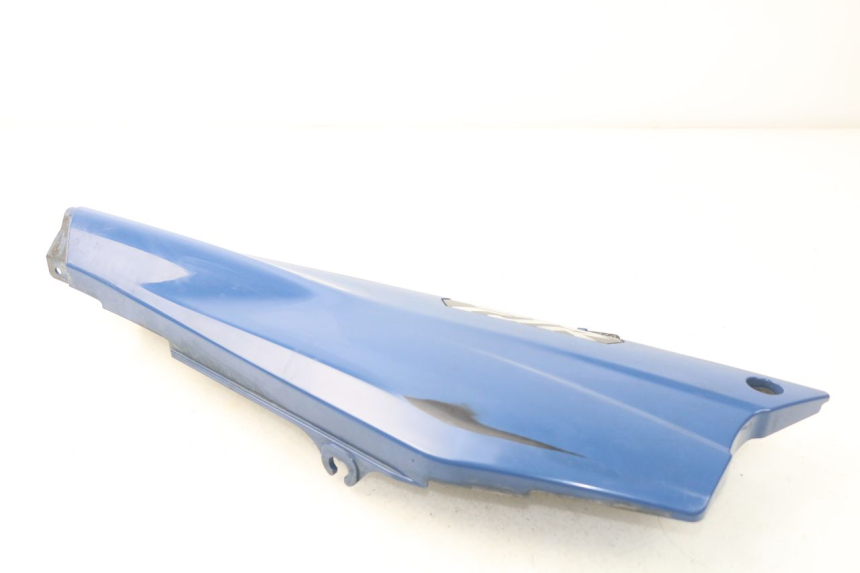 photo de TAMPA LATERAL DIREITA SOB O BANCO YAMAHA FJR ABS 1300 (2006 - 2012) - Vista geral