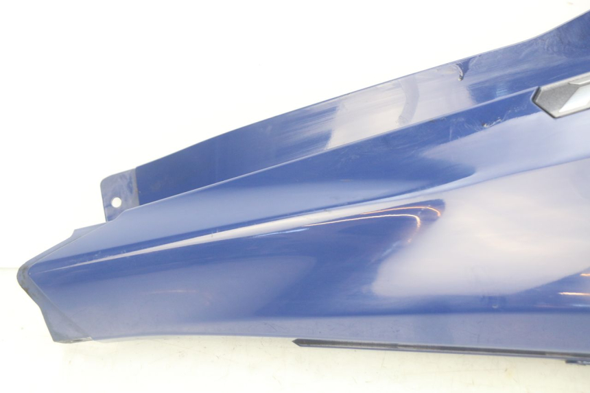 photo de TAMPA LATERAL DIREITA SOB O BANCO YAMAHA FJR ABS 1300 (2016 - 2020) - Estado da superfície