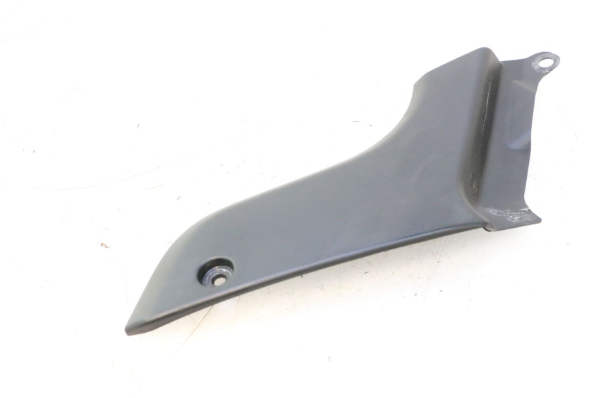 photo de TAMPA DIREITA SOB O ASSENTO YAMAHA FJR 1300 (2001 - 2005) - Outro ângulo de visão