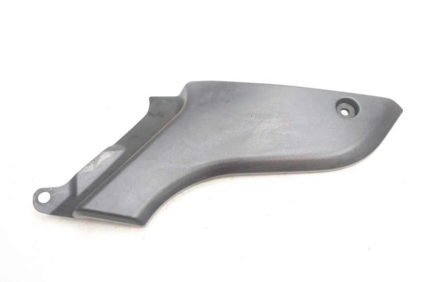 photo de TAMPA DIREITA SOB O ASSENTO YAMAHA FJR 1300 (2001 - 2005) - Vista principal