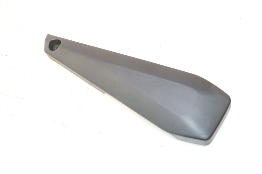 photo de TAMPA DEBAIXO DO BANCO DIREITA YAMAHA FZ8 800 (2010 - 2016) - Vista principal