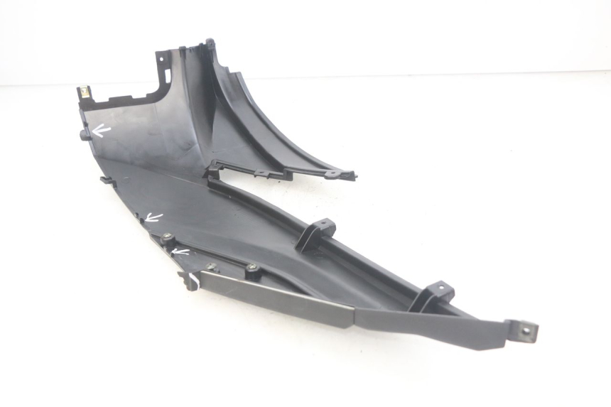 photo de TAMPA LATERAL DIREITA SOB O BANCO TNT MOTOR GRIDO 2T 50 (2010 - 2019) - Detalhe da peça