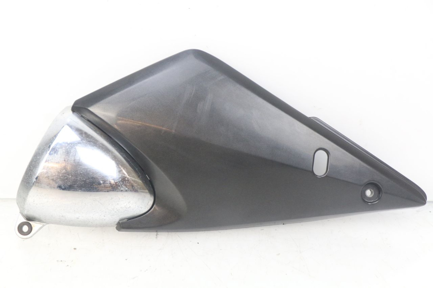 photo de TAMPA LATERAL DIREITA SOB O BANCO SUZUKI GSF N BANDIT 600 (2000 - 2004) - Vista geral