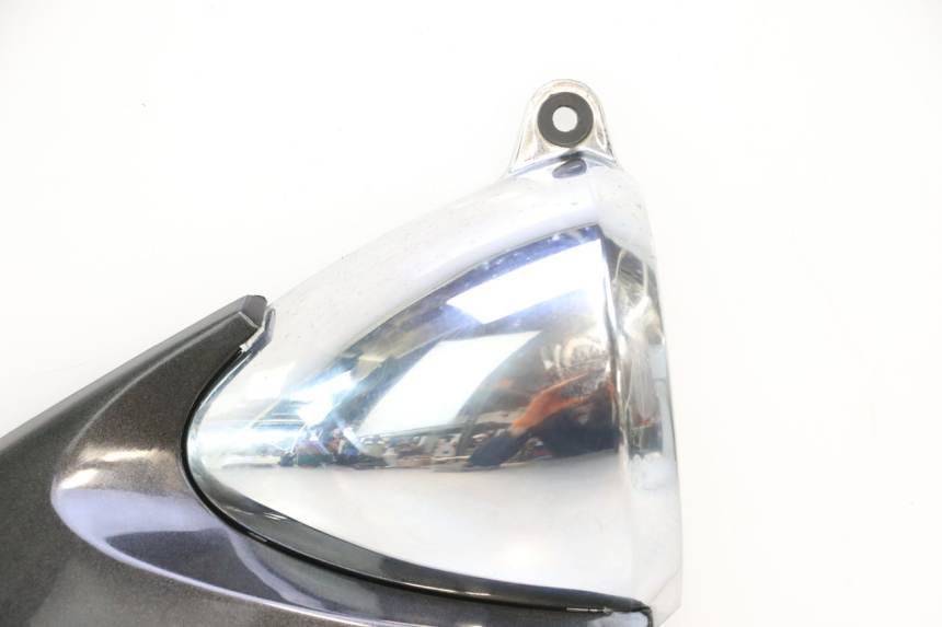 photo de TAMPA DIREITA SOB O ASSENTO SUZUKI GSF N BANDIT 1200 (2001 - 2005) - Estado da superfície