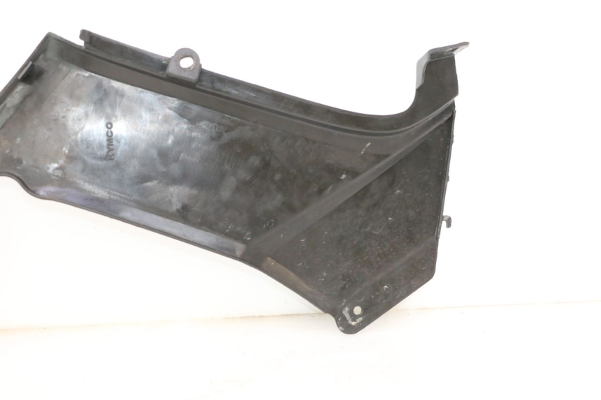 photo de TAMPA DIREITA SOB O ASSENTO KYMCO MXU R 250 (2004 - 2010) - Ampliação técnica