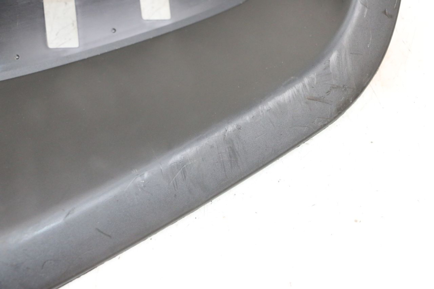 photo de TAMPA LATERAL DIREITA SOB O BANCO YAMAHA NEO'S CORE 1 (2022 - 2026) - Imagem adicional