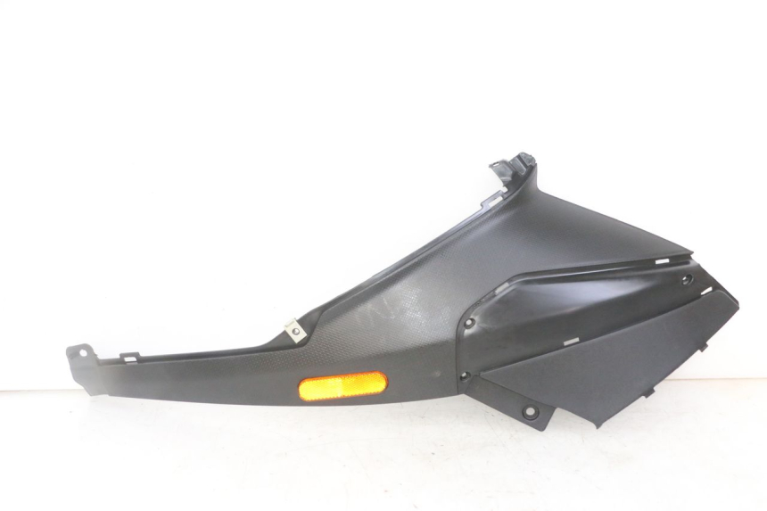 photo de TAMPA LATERAL DIREITA SOB O BANCO PIAGGIO NRG POWER PUREJET 50 (2018 - 2021) - Vista principal