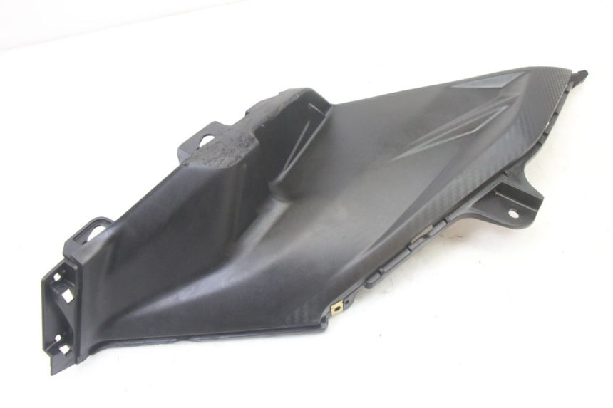 photo de TAMPA LATERAL DIREITA SOB O BANCO SYM ORBIT III 3 4T 50 (2021 - 2025) - Ampliação técnica