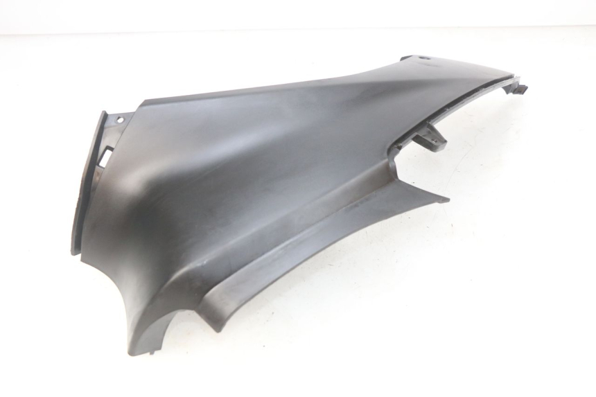 photo de TAMPA LATERAL DIREITA SOBRE O BANCO MBK OVETTO 2T 50 (2007 - 2017) - Ampliação técnica