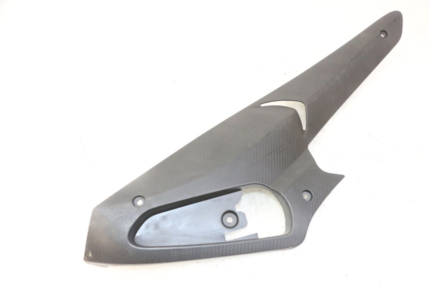 photo de TAMPA LATERAL DIREITA SOB O BANCO GILERA RUNNER SL 50 (2006 - 2009) - Ampliação técnica