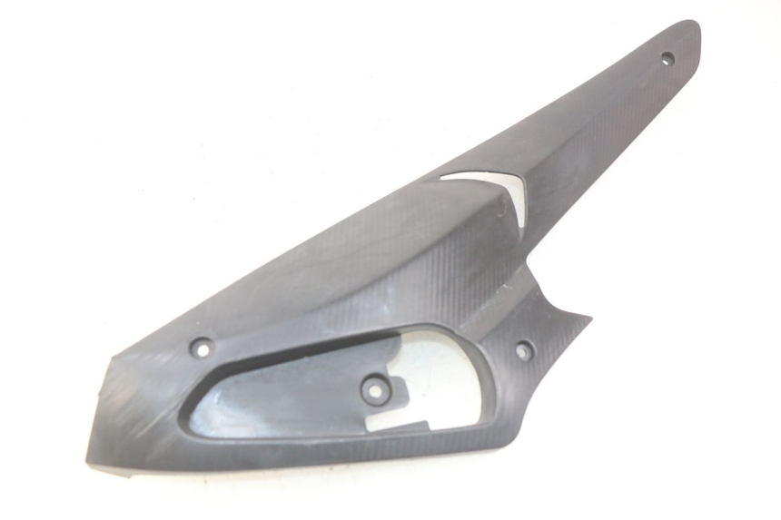 photo de TAMPA LATERAL DIREITA SOB O BANCO GILERA RUNNER SP 50 (2009 - 2017) - Outro ângulo de visão