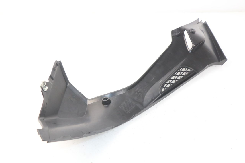 photo de TAMPA LATERAL DIREITA SOB O BANCO BMW S RR ABS S1000RR 1000 (2009 - 2011) - Ampliação técnica