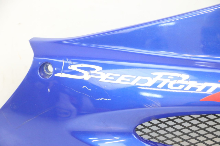 photo de TAMPA LATERAL DIREITA SOBRE O BANCO PEUGEOT SPEEDFIGHT 2 LC 50 (2000 - 2009) - Estado da superfície