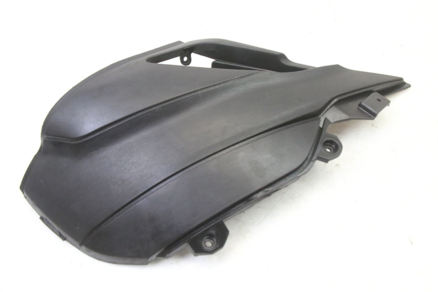 photo de TAMPA DEBAIXO DO BANCO DIREITA APRILIA SR 2T 50 (2018 - 2022) - Detalhe da peça