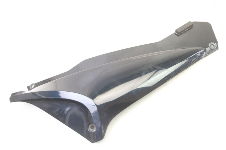 photo de TAMPA LATERAL DIREITA SOBRE O BANCO HONDA ST PAN EUROPEAN 1300 (2002 - 2013) - Vista principal