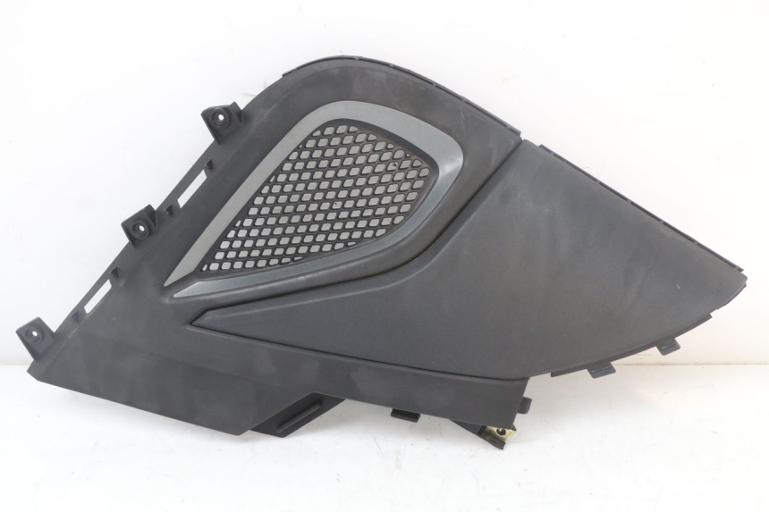 photo de TAMPA LATERAL DIREITA SOB O BANCO KYMCO SUPER 8 4T 50 (2018 - 2020) - Vista principal