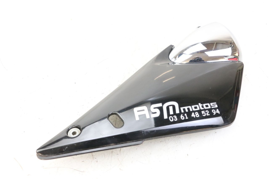 photo de TAMPA LATERAL DIREITA SOB O BANCO SUZUKI GSF S BANDIT 600 (2000 - 2004) - Outro ângulo de visão