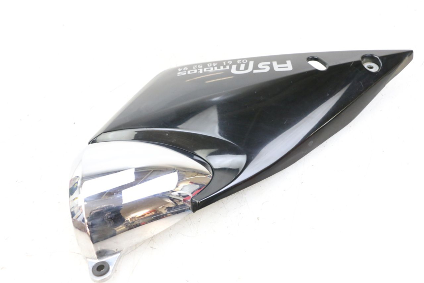 photo de TAMPA LATERAL DIREITA SOB O BANCO SUZUKI GSF S BANDIT 600 (2000 - 2004) - Vista geral