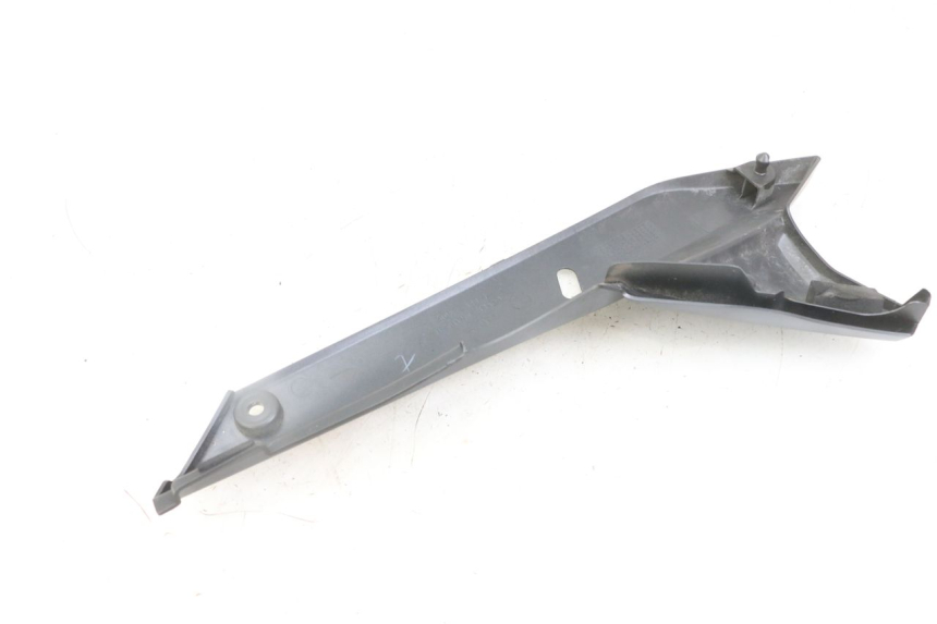 photo de TAMPA LATERAL DIREITA SOBRESELIM SUZUKI GSX F GSXF 650 (2007 - 2015) - Detalhe da peça