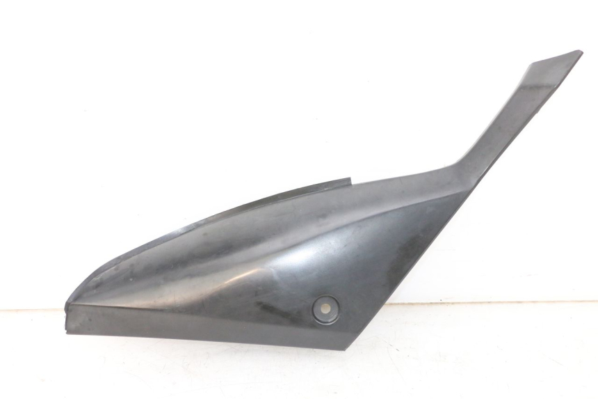 photo de TAMPA LATERAL DIREITA SOBRE O BANCO YAMAHA TZR 50 (2008 - 2016) - Vista principal