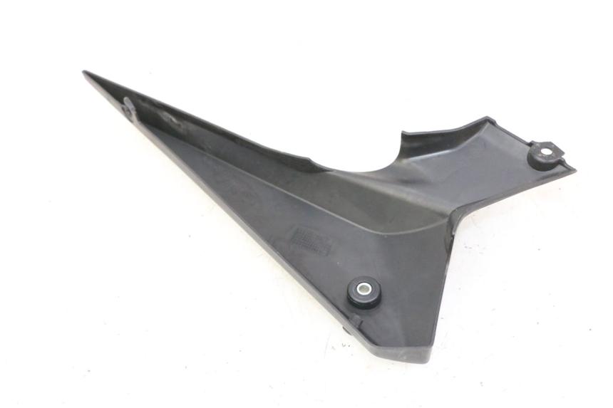 photo de TAMPA DEBAIXO DO BANCO DIREITA YAMAHA XJ6 ABS 600 (2008 - 2016) - Outro ângulo de visão