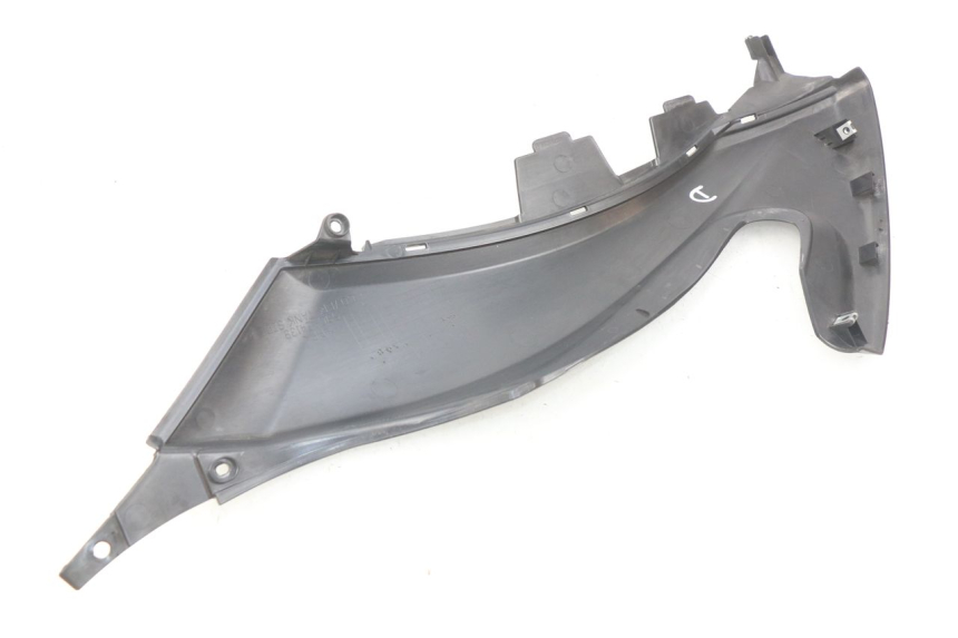 photo de TAMPA LATERAL DIREITA SOB O BANCO YAMAHA XP T-MAX TMAX ABS 530 (2012 - 2015) - Detalhe da peça