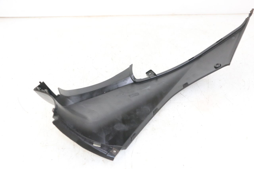 photo de TAMPA DEBAIXO DO BANCO DIREITA YAMAHA NEO'S NEOS 2T EASY 50 (2013 - 2016) - Zoom do estado de desgaste
