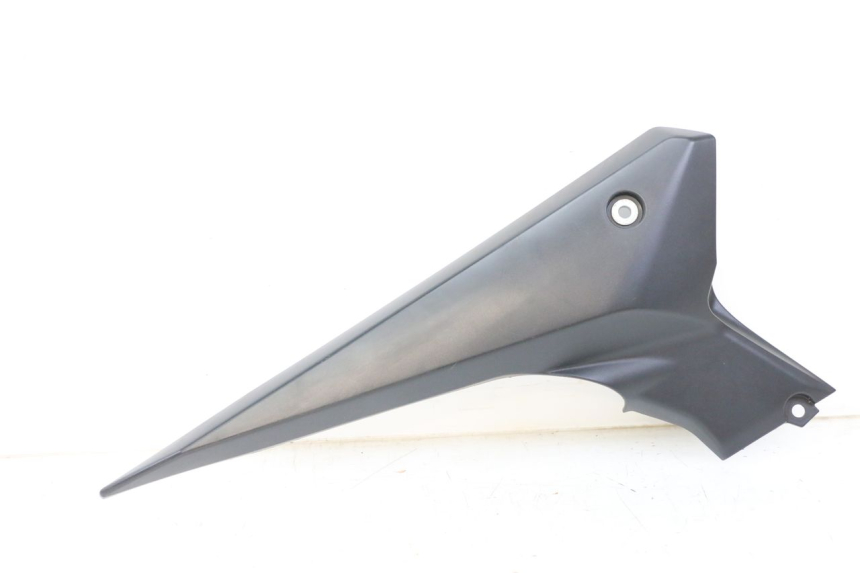photo de TAMPA LATERAL DIREITA SOB O BANCO YAMAHA XJ6 600 (2008 - 2016) - Vista principal