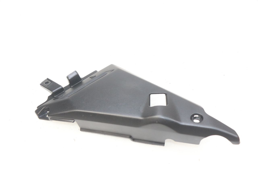 photo de TAMPA LATERAL DIREITA SOB O BANCO KAWASAKI Z 650 (2016 - 2019) - Ampliação técnica