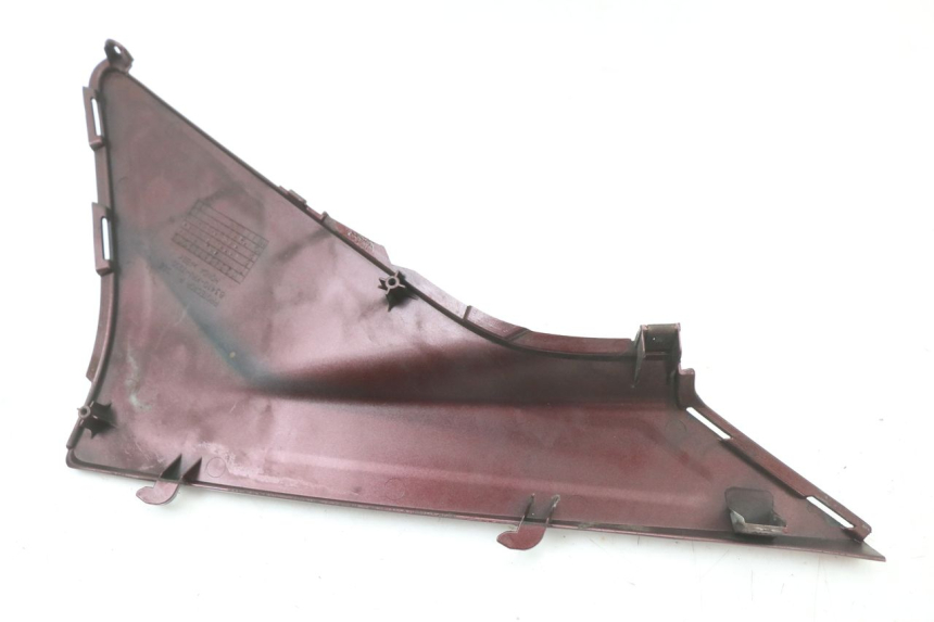 photo de TAMPA DEBAIXO DO BANCO HONDA FES S-WING SWING ABS 125 (2007 - 2015) - Detalhe da peça