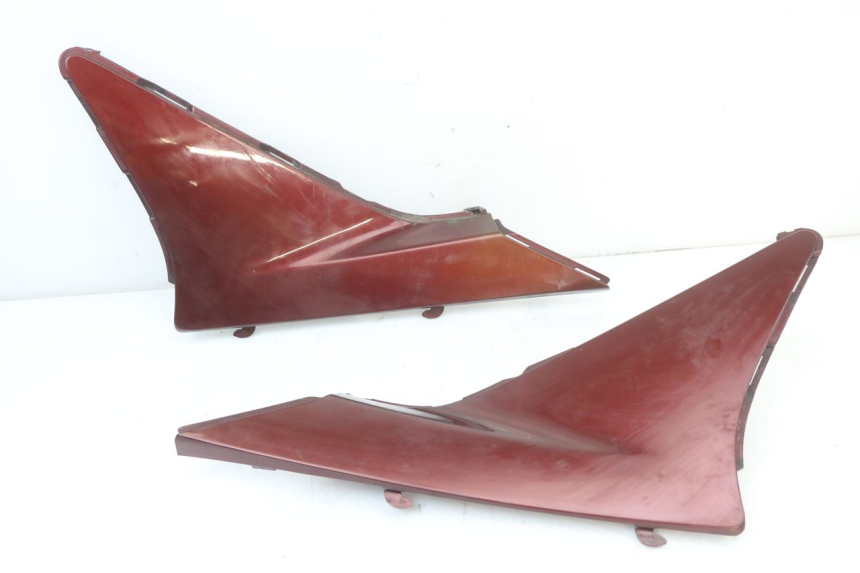 photo de TAMPA DEBAIXO DO BANCO HONDA FES S-WING SWING ABS 125 (2007 - 2015) - Outro ângulo de visão