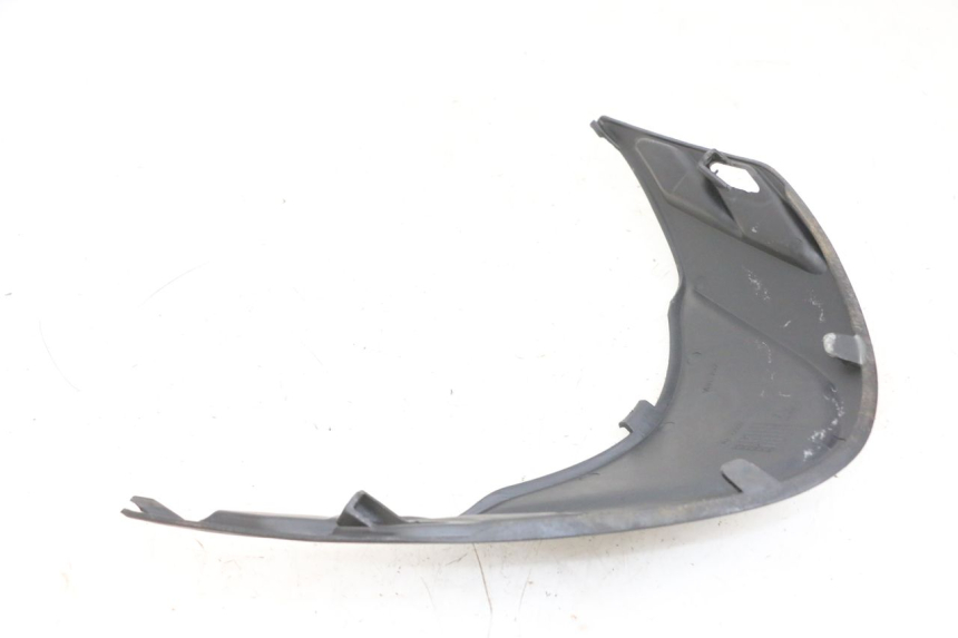 photo de TAMPA DEBAIXO DO BANCO PIAGGIO FLY 4T 50 (2013 - 2017) - Detalhe da peça