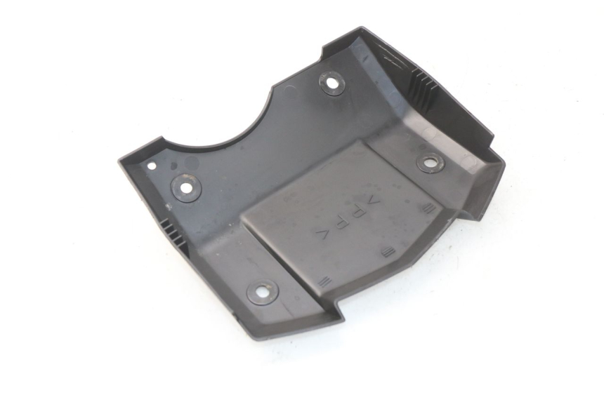 photo de TAMPA DEBAIXO DO BANCO YAMAHA FZ8 800 (2010 - 2016) - Zoom do estado de desgaste