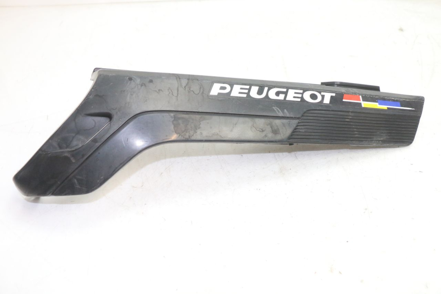photo de TAMPA DEBAIXO DO ASSENTO ESQUERDO PEUGEOT 103 SPX CLIP 50 (1989 - 1992) - Vista principal