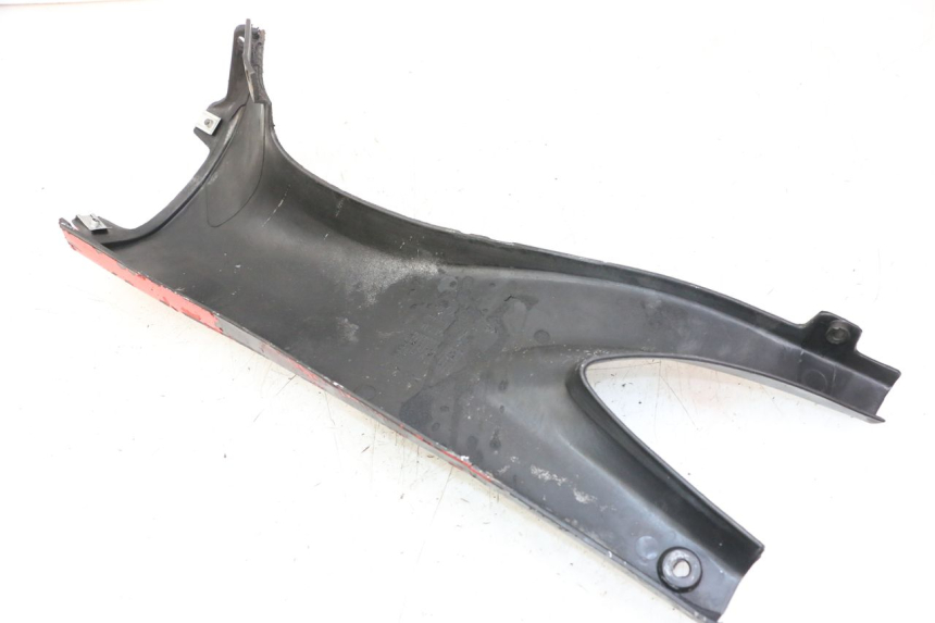 photo de TAMPA DEBAIXO DO ASSENTO ESQUERDO APRILIA RS 50 (1999 - 2005) - Ampliação técnica