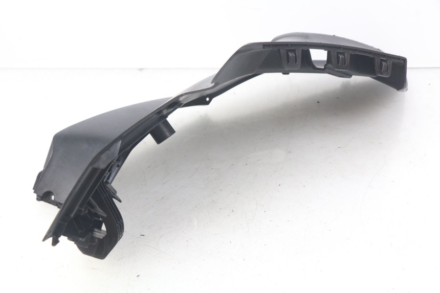 photo de TAMPA DEBAIXO DO ASSENTO ESQUERDO PEUGEOT CITYSTAR 50 (2013 - 2017) - Pontos de fixação