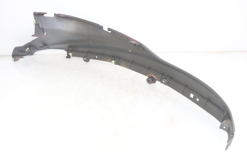 photo de TAMPA DEBAIXO DO ASSENTO ESQUERDO PEUGEOT DJANGO 4T 50 (2014 - 2019) - Pontos de fixação
